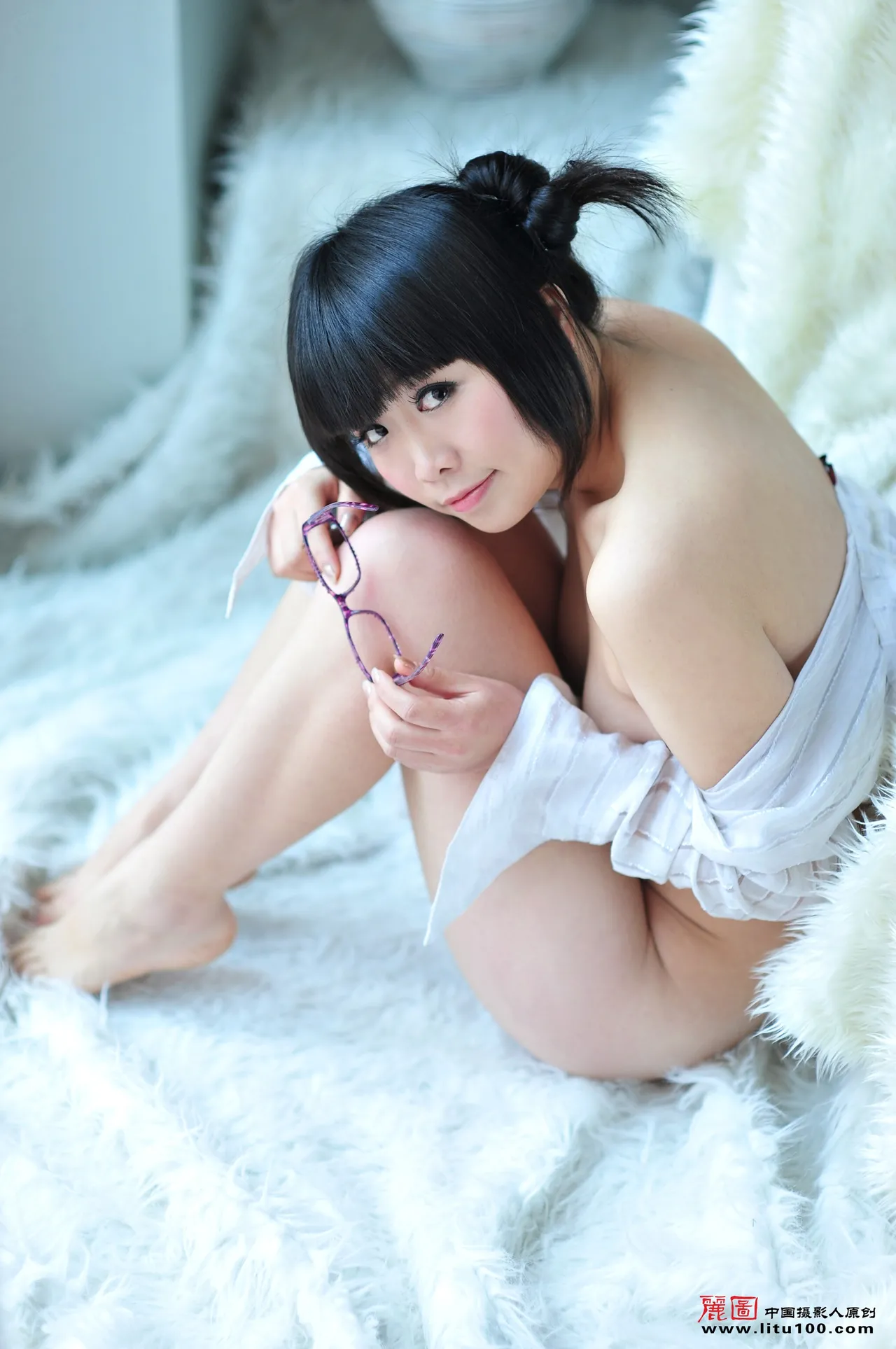 - 2010-03-23 - Jing Jing-1 page 8 full