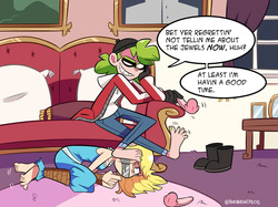 Maxie Gets Owned
