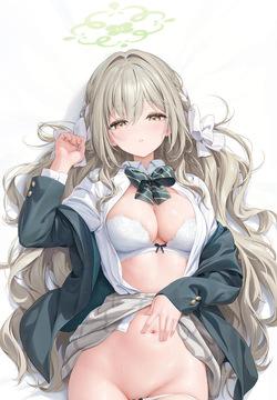 ミヨ抱き枕の先行プレビュー