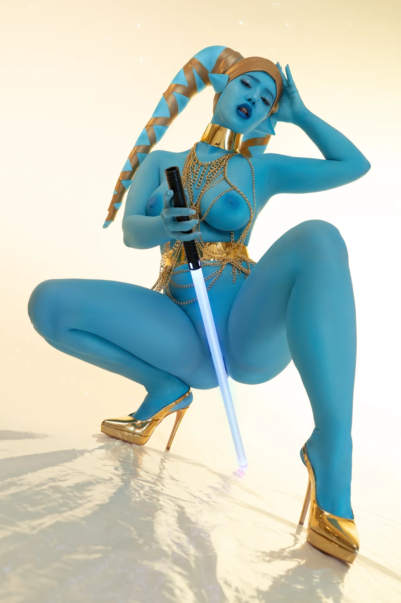 Lada Lyumos - Star Wars page 1 full