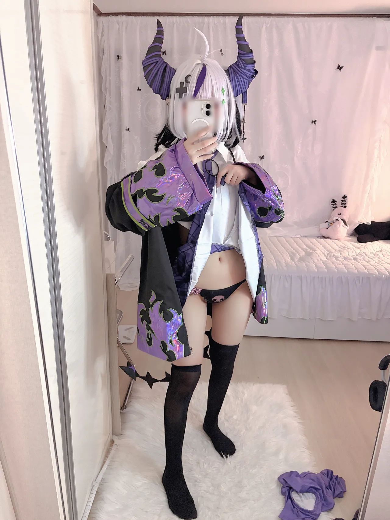 LA+💜_ by KOROMO from Patreon page 8 full